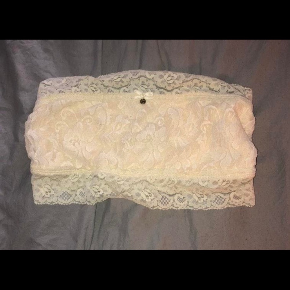 Guess cream bralette